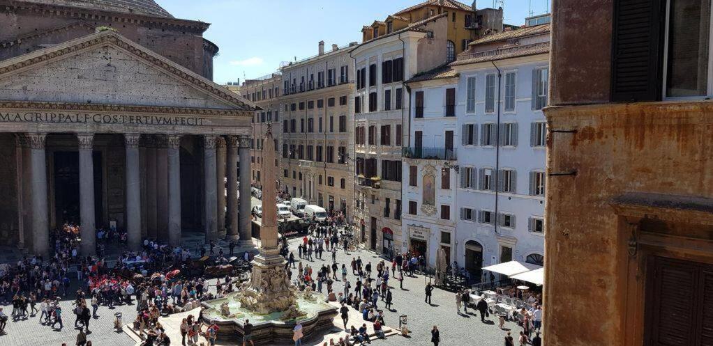 Restored Apartment - Stunning Pantheon View Rome Exterior photo