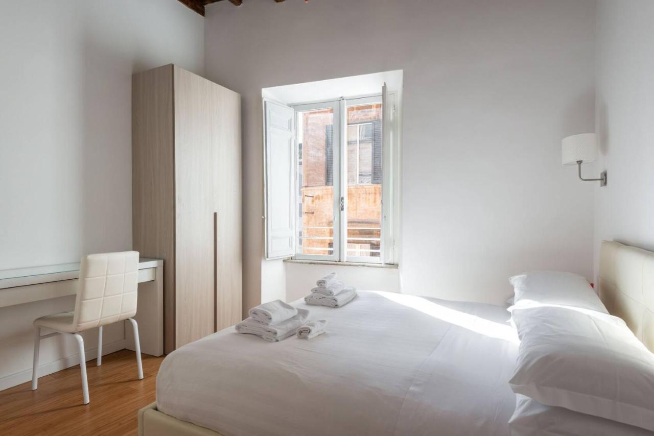 Restored Apartment - Stunning Pantheon View Rome Exterior photo